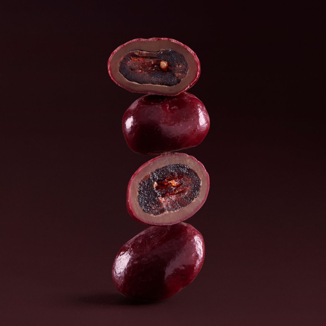 Luxury Cranberry Dragee Chocolate – Gourmet Bite