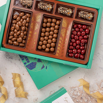 Buy Exquisite Festive Chocolate Box | Order Online at LePure
