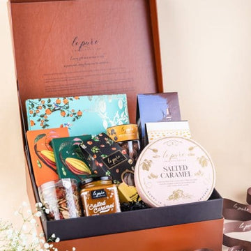 Buy Exquisite Chocolate Hamper Online | Order Now at LePure